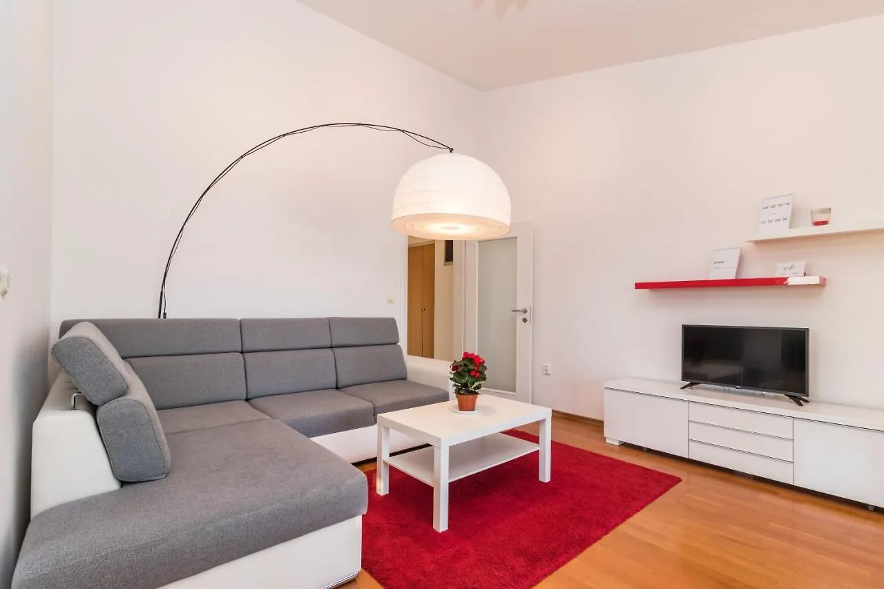 Sea View Apartment Liznjan Croatia